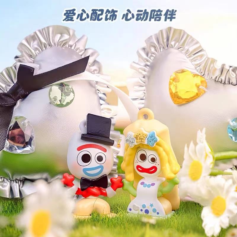2026 Blokees Disney Pixar Toy  - Phone Accessories Blind Box 评论和价格